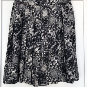 Brooks Brothers silk skirt, size 2